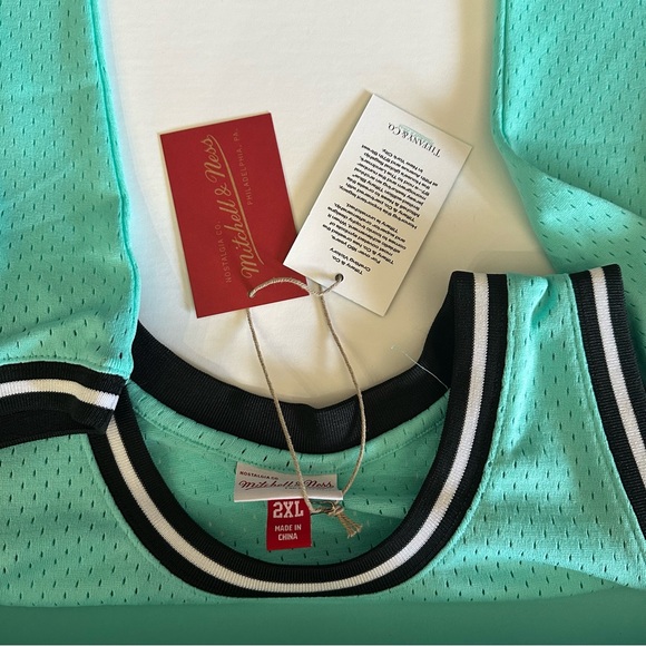 Tiffany Co. x Mitchell & Ness Basketball Jersey Size XXL - Picture 3 of 3